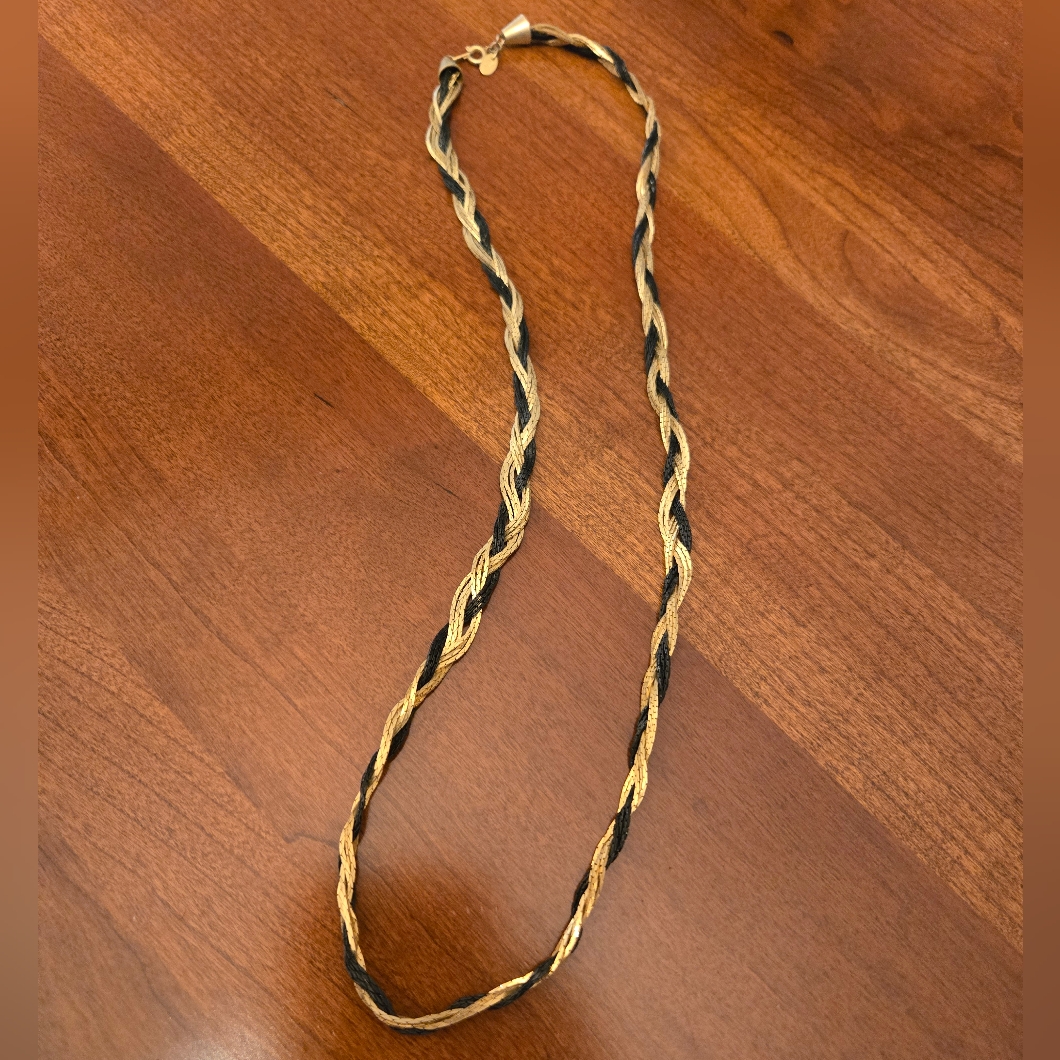 Vintage Black & Gold Citation Necklace